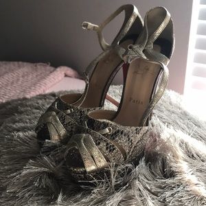 Christian Louboutin Gold/Snake/Brown Pump